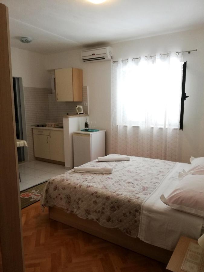 Apartments Aniko Saric ทูแชพี ภายนอก รูปภาพ
